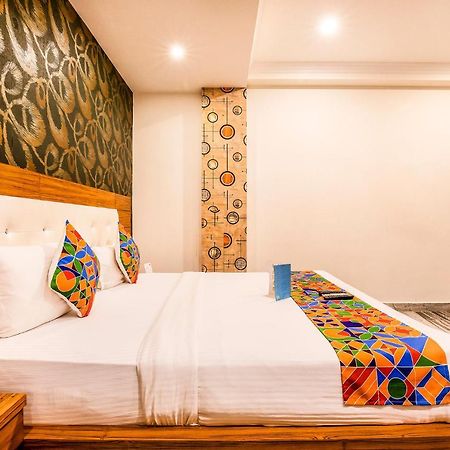 Fabhotel Shoba Estate Delhi Airport New Delhi Exterior photo