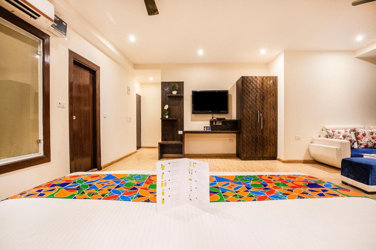 Fabhotel Shoba Estate Delhi Airport New Delhi Exterior photo